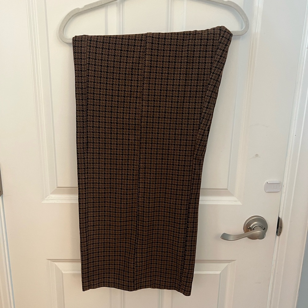 Old Navy High-Rise Pixie Wide Leg Pants